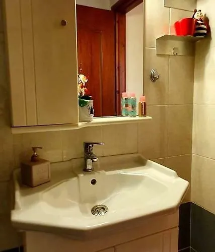 Morpheas アパート ハニア