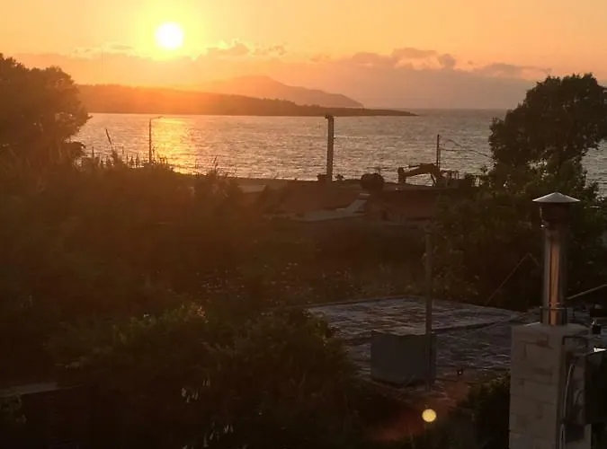 Morpheas Apartment *